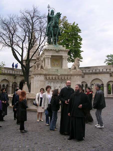 Svetlana i društvo u Budimpešti (Mađarska), maj 2004. 17 Svetlana i drustvo u Budimpesti 13 AU