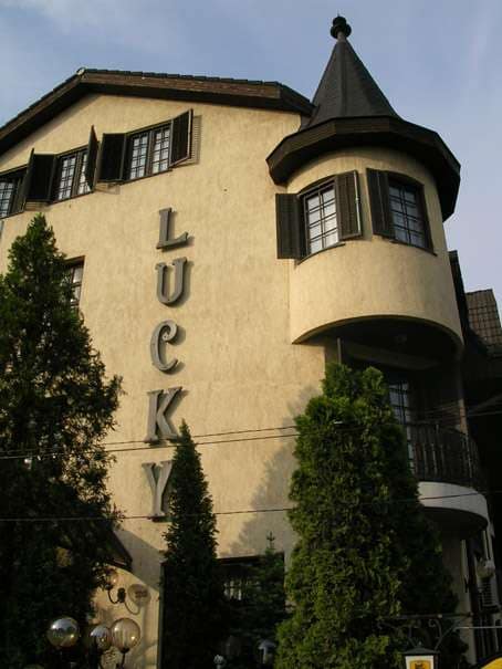 Hotel Lucky u Budimpešti (Mađarska), maj 2004. 11 Lucky hotel 01 AU