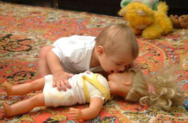 Prva ljubav 7 kiss